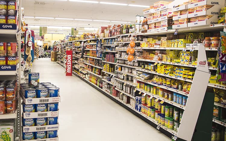 supermarket aisle Portugal