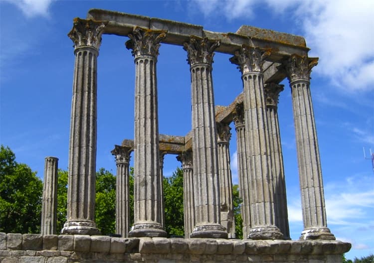 Temple of Diana Evora
