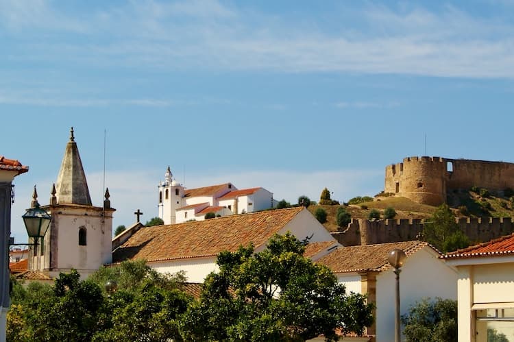 Torres Vedras Castle