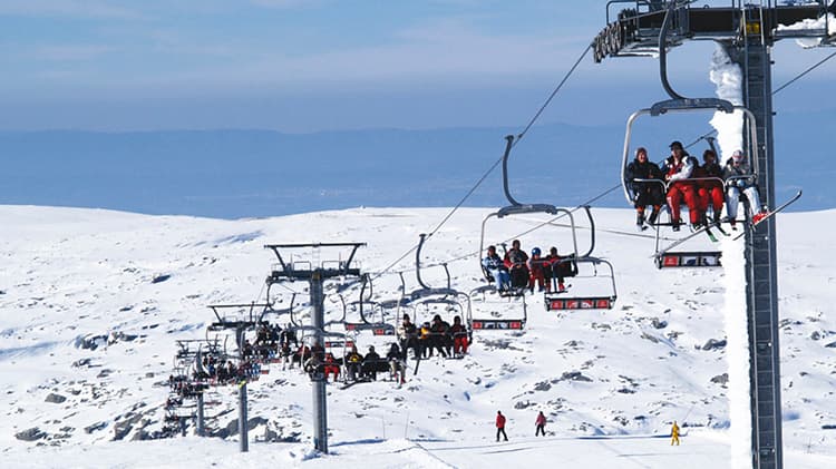 skiing in Serra de Estrela Portugal