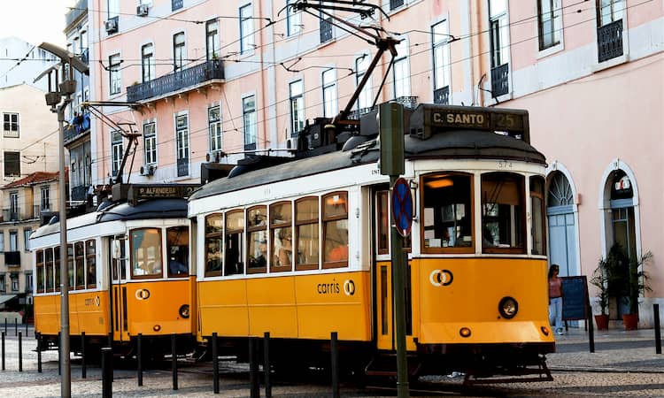 Tram Lisboa 25