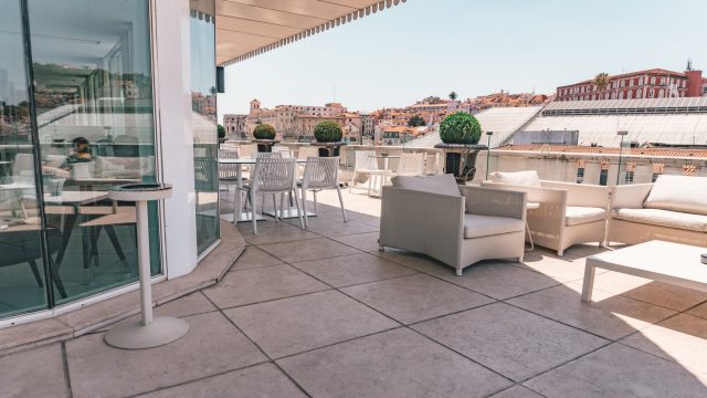 https://beportugal.com/wp-content/uploads/2019/06/Hotels-in-Lisbon-640x360.jpg